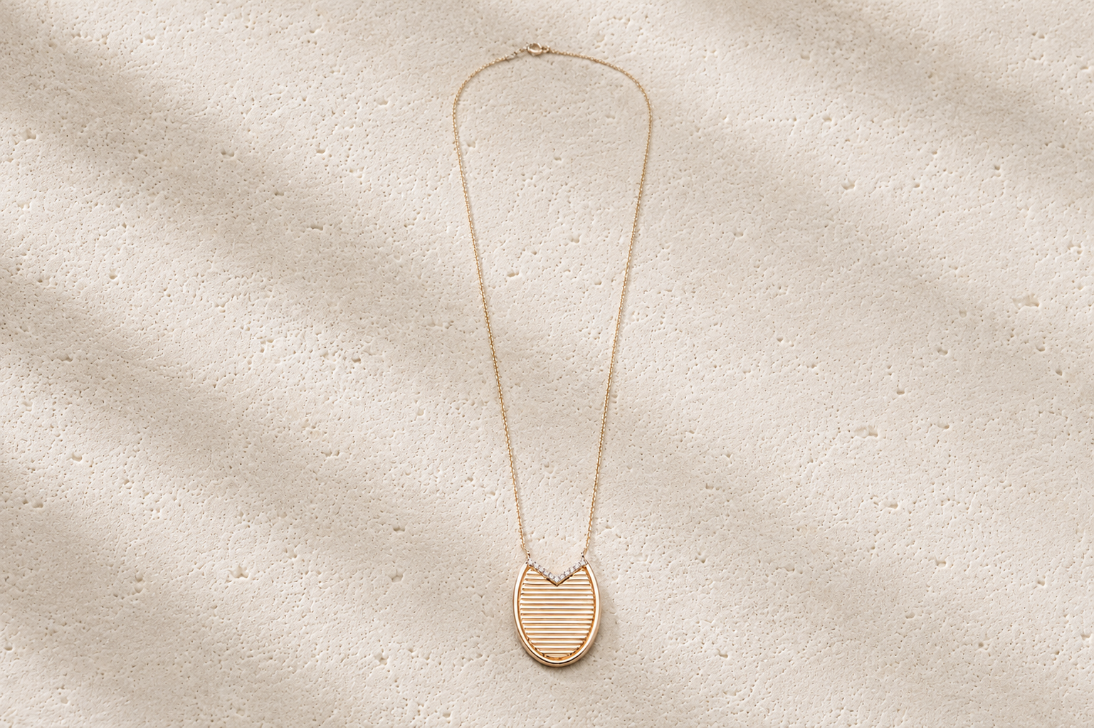 "Eclipse" diamond necklace